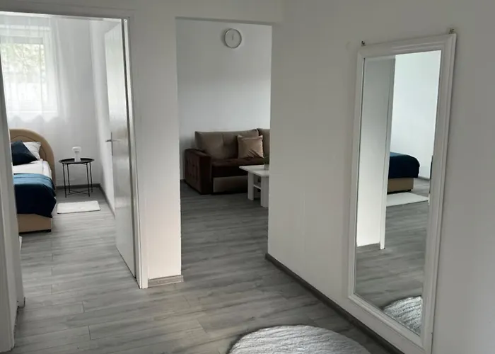 Apartman Mia شقة *